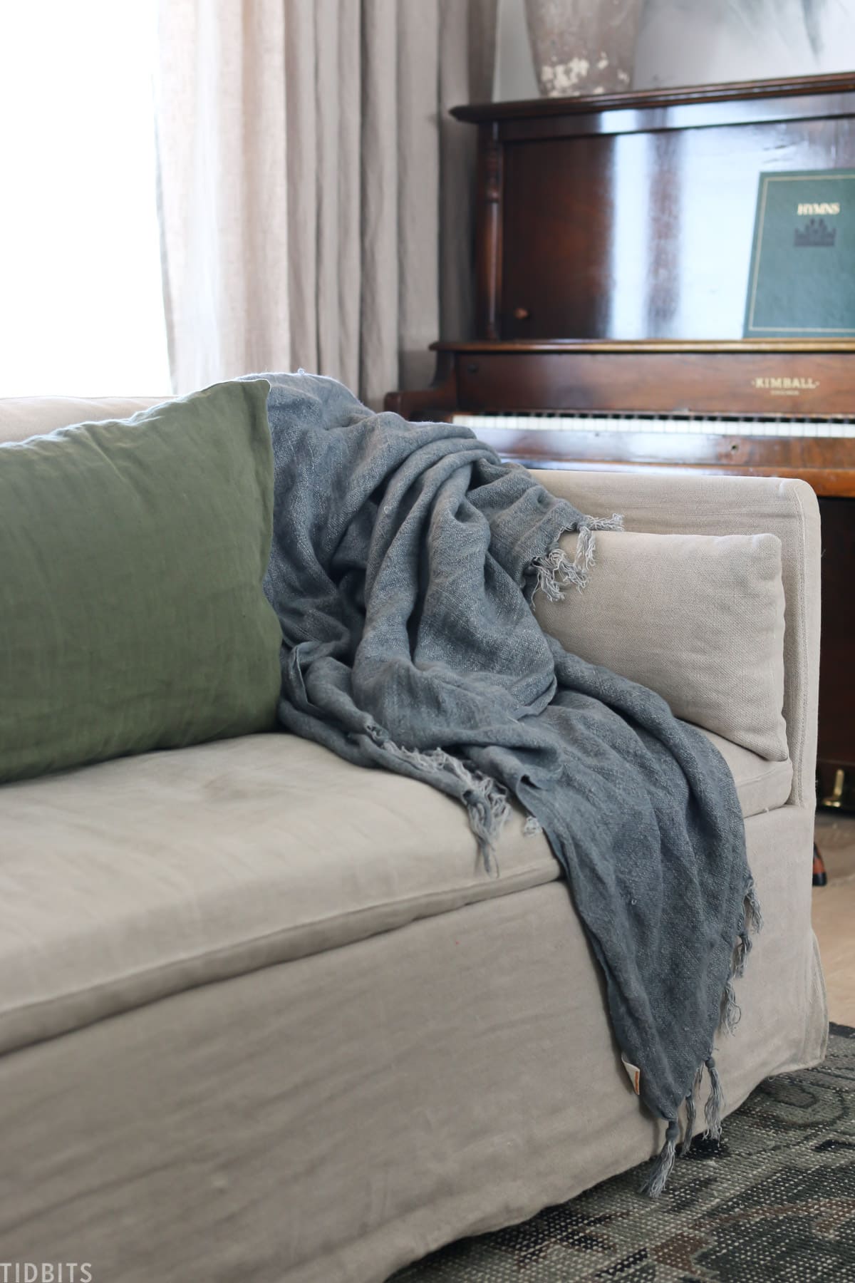linen throw blanket with linen pillow