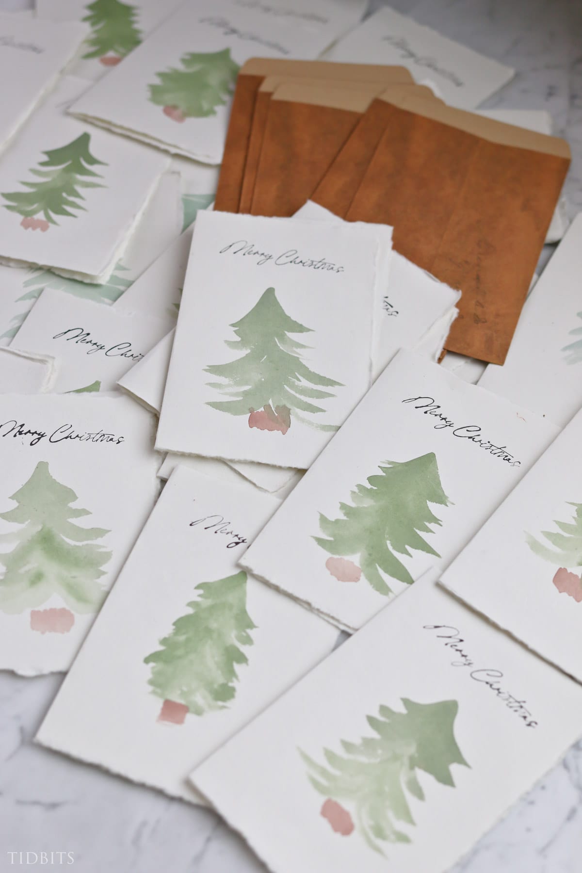 Super easy and beautiful DIY watercolor Christmas Cards