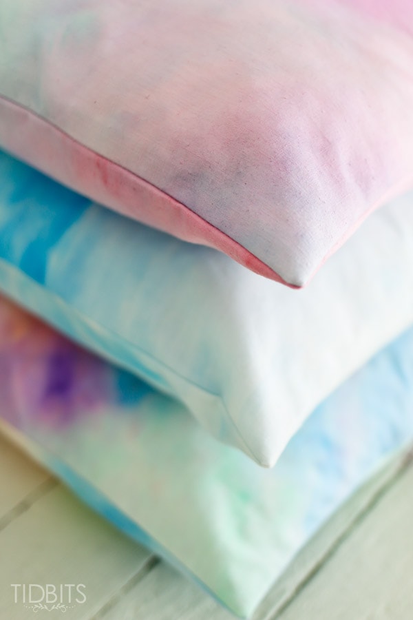 Watercolor-paint-on-fabric-tidbits-10