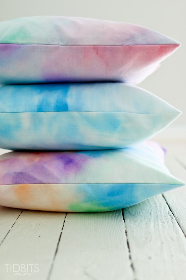 Watercolor-paint-on-fabric-tidbits-9