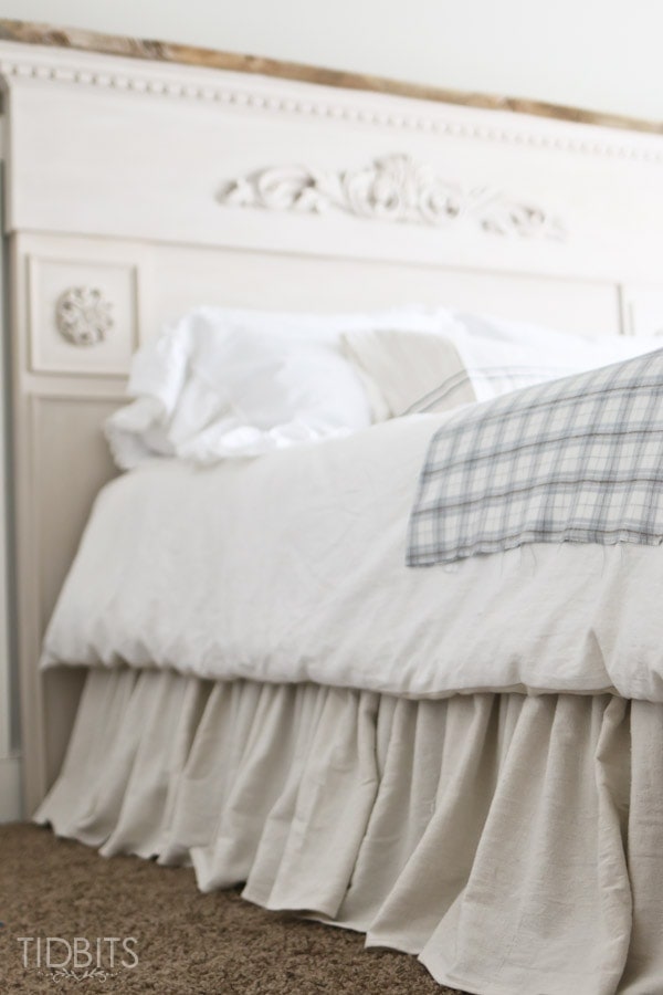 DIY Master Bedroom Bedding - for a serene, relaxing space.