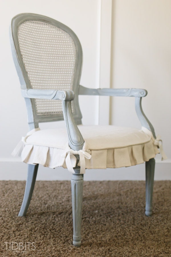 Thrift Store Chair Makeover | French Country Style
