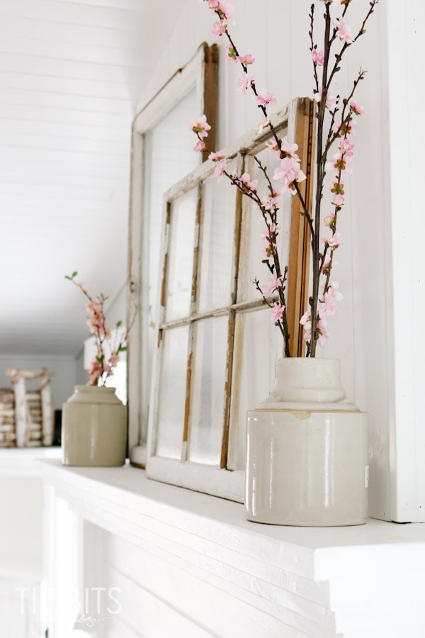 Spring Home Tour by TIDBITS - Freshen up your living room with a few simple touches.