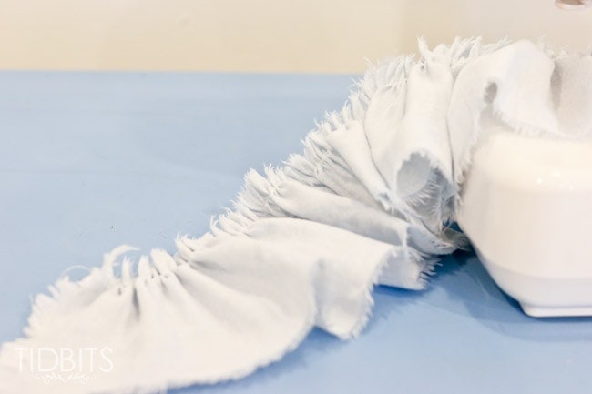 DIY Ruffle Pillowcase by TIDBITS. Learn how to custom make a double-sided ruffled pillow covering for any pillow of your choice.