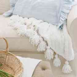 DIY Ruffled and Frayed Pillowcase