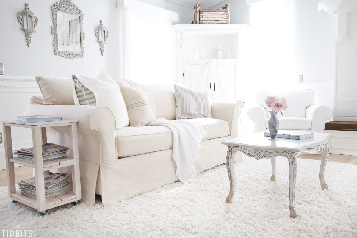 Tips and tricks for cleaning slipcovers naturally. 4 kids + white sofa . . . no problem!