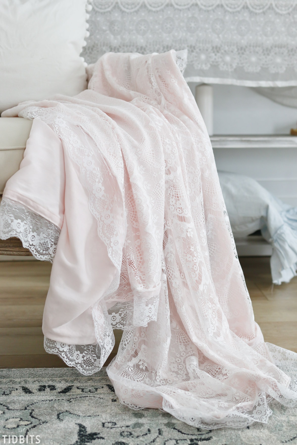 DIY Valentines Lace Throw Blanket - romantic luxury at its best!