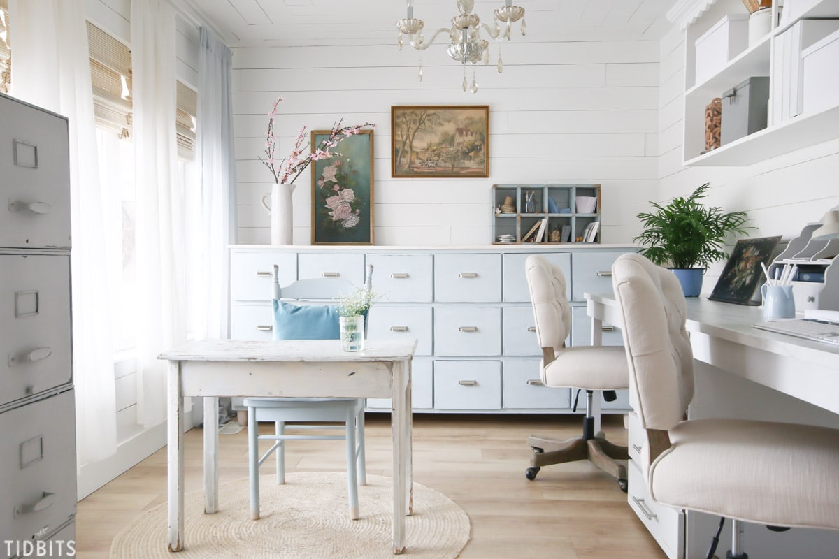 Cottage Farmhouse Home Office Spring Refresh