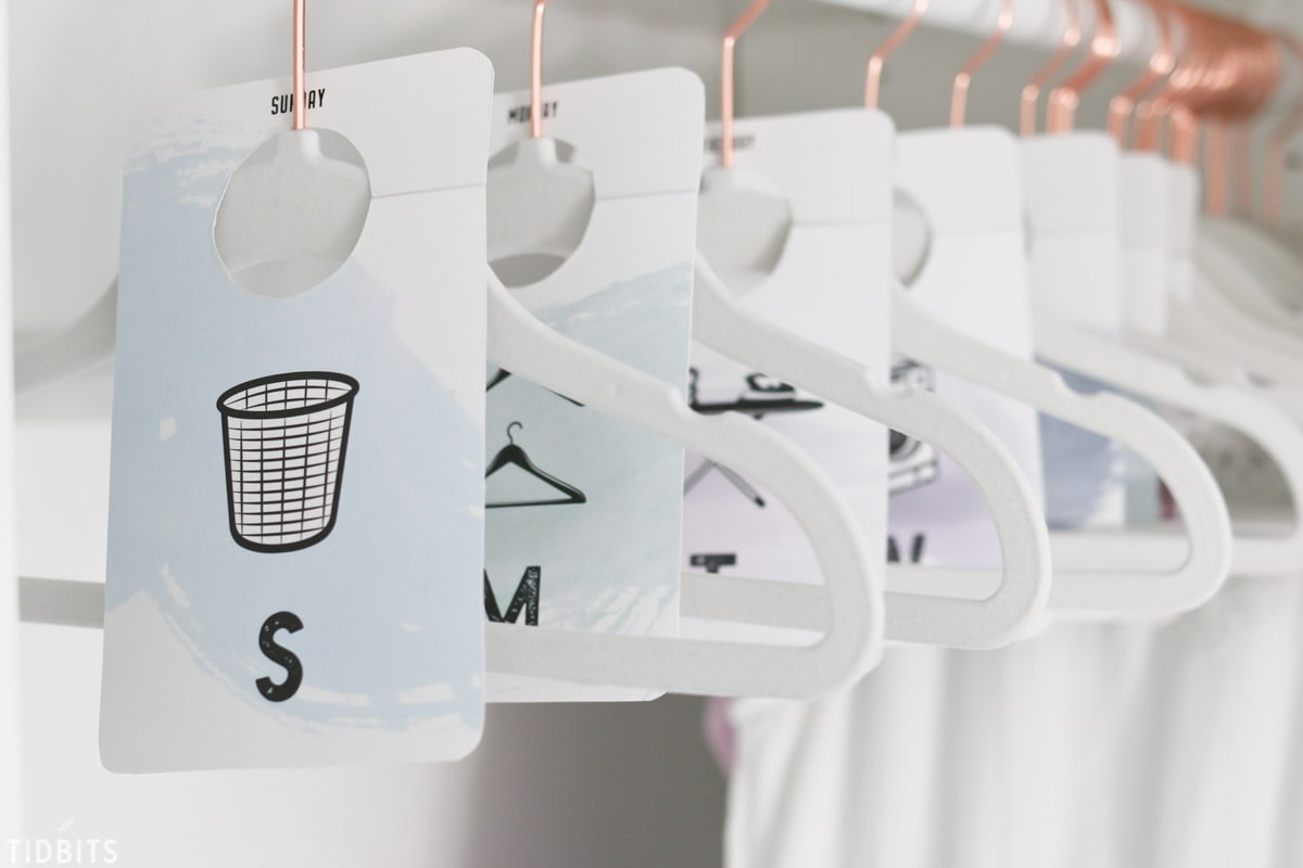 Days of the week closet dividers free printables