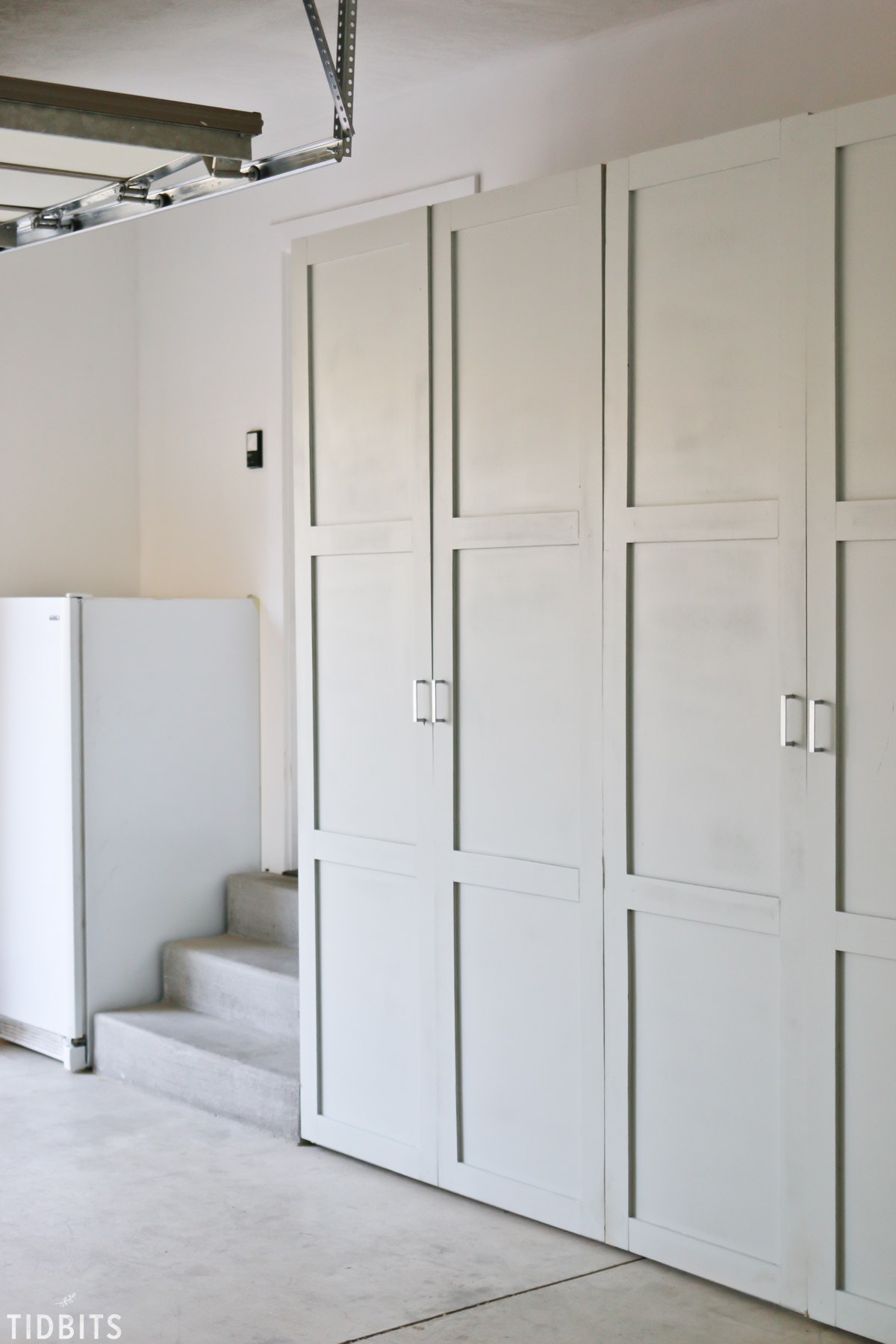 Garage Storage Cabinets Free Building, Built In Storage Cabinets For Garage Door