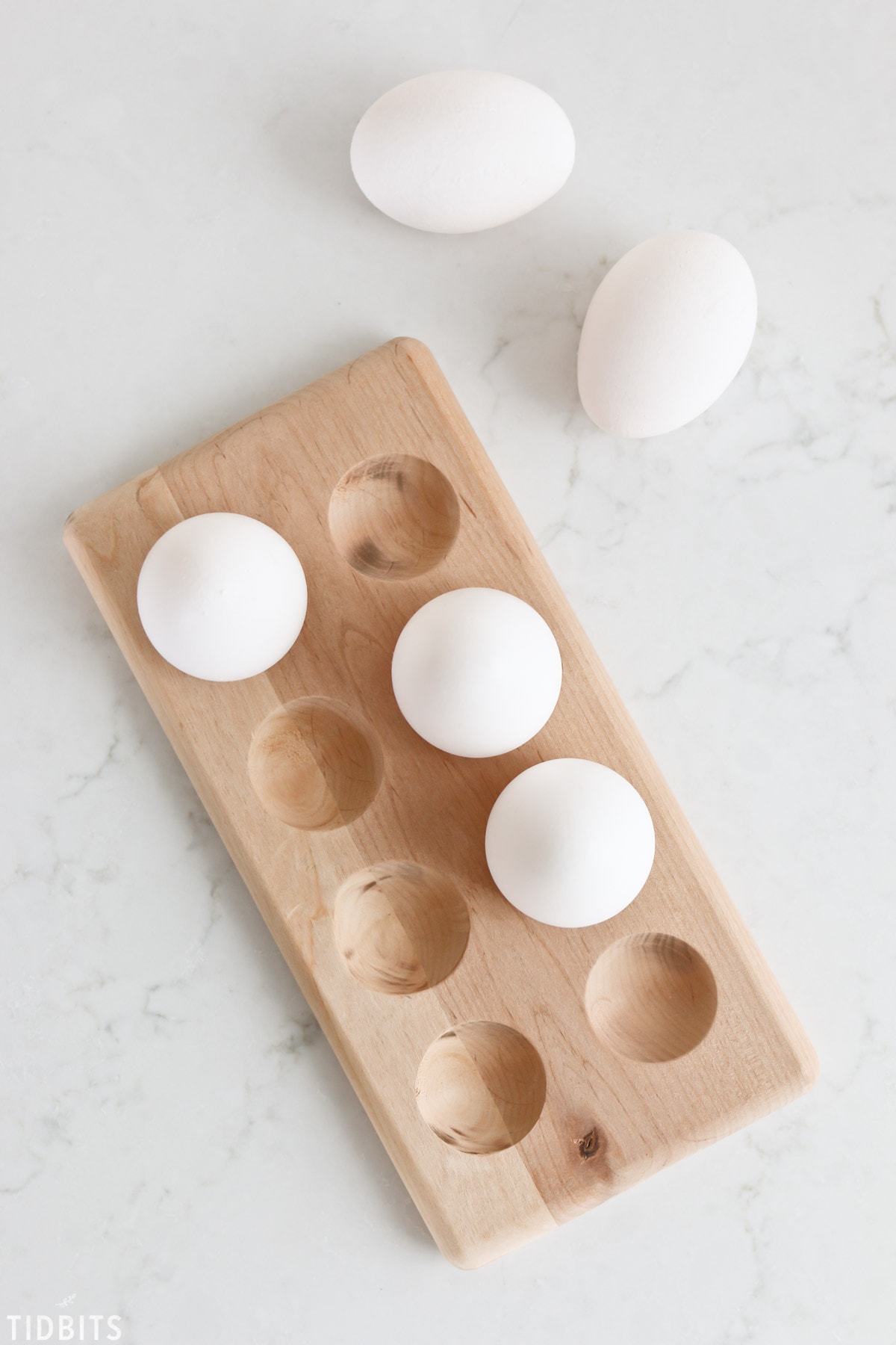 how to make DIY wooden egg holders