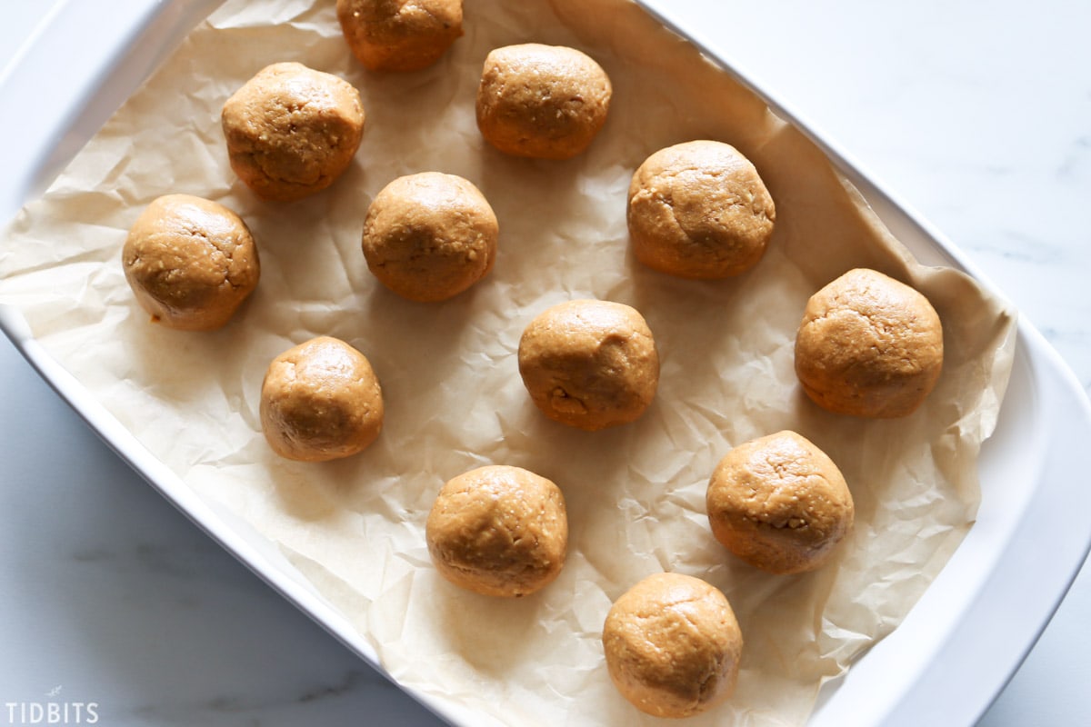 rolling peanut butter truffles into balls