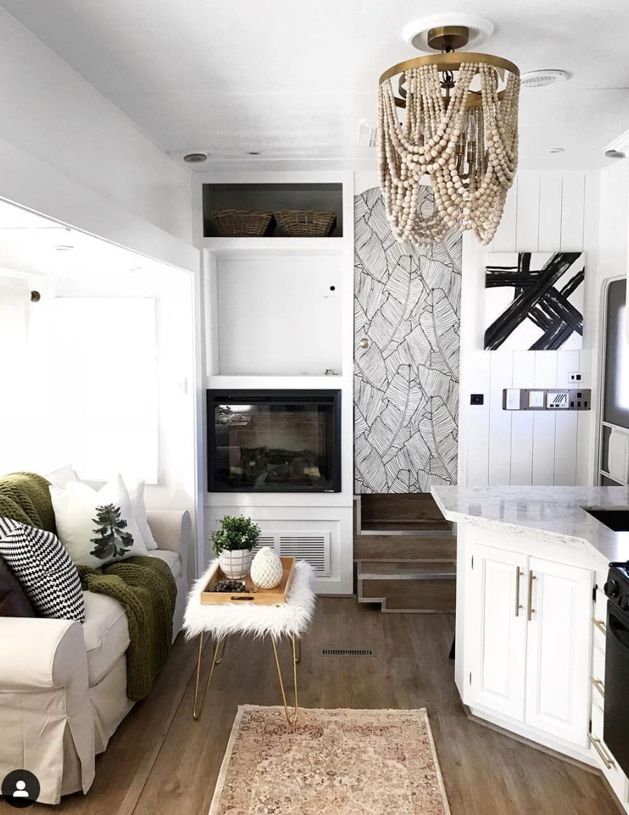 Inspiring RV Makeovers and renovations by TIDBITS