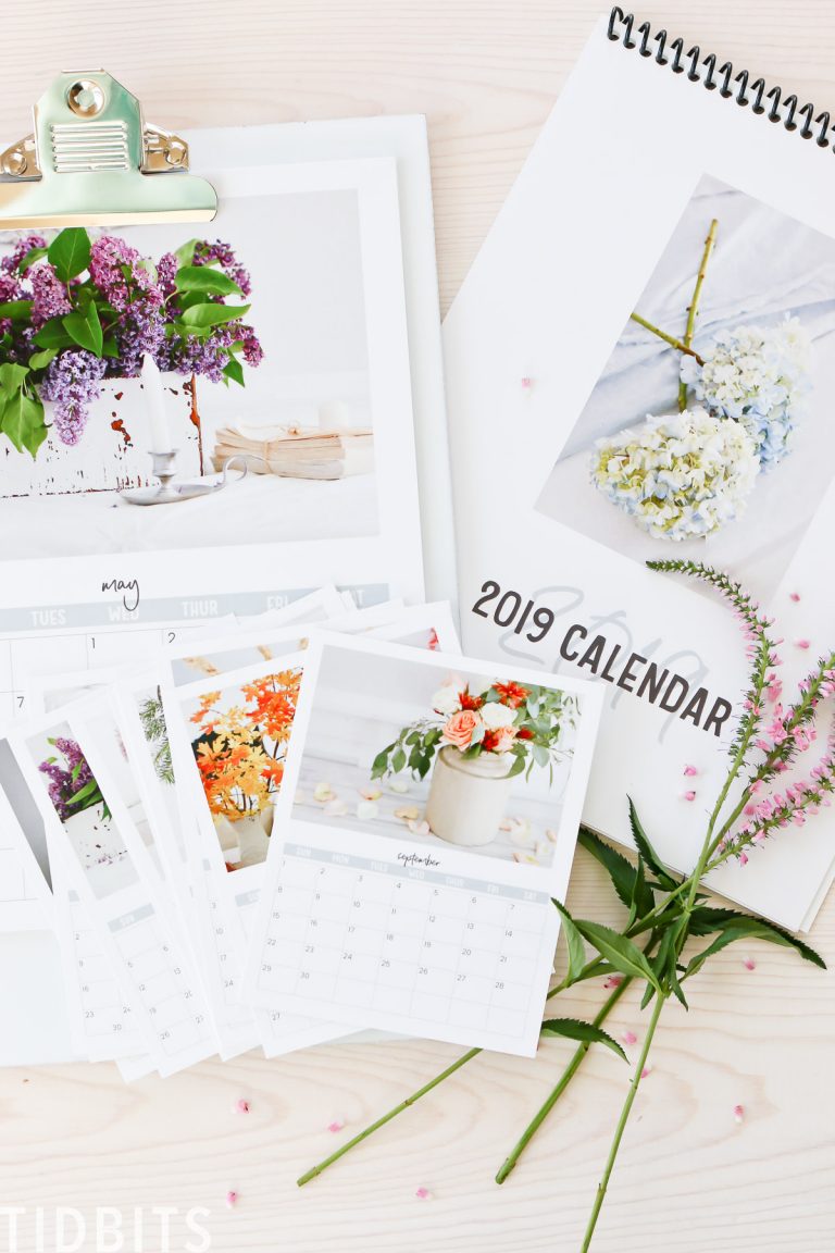 2019 TIDBITS Floral Calendar Free Printable