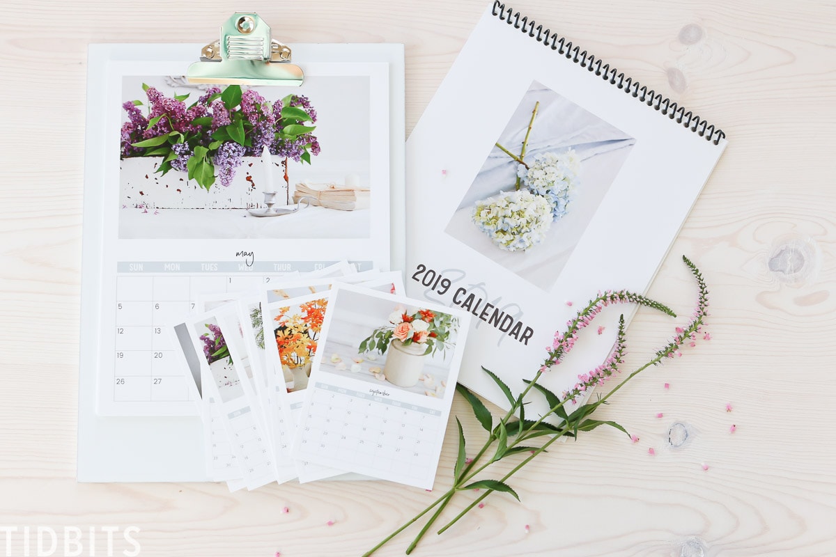 TIDBITS floral calendar free printable