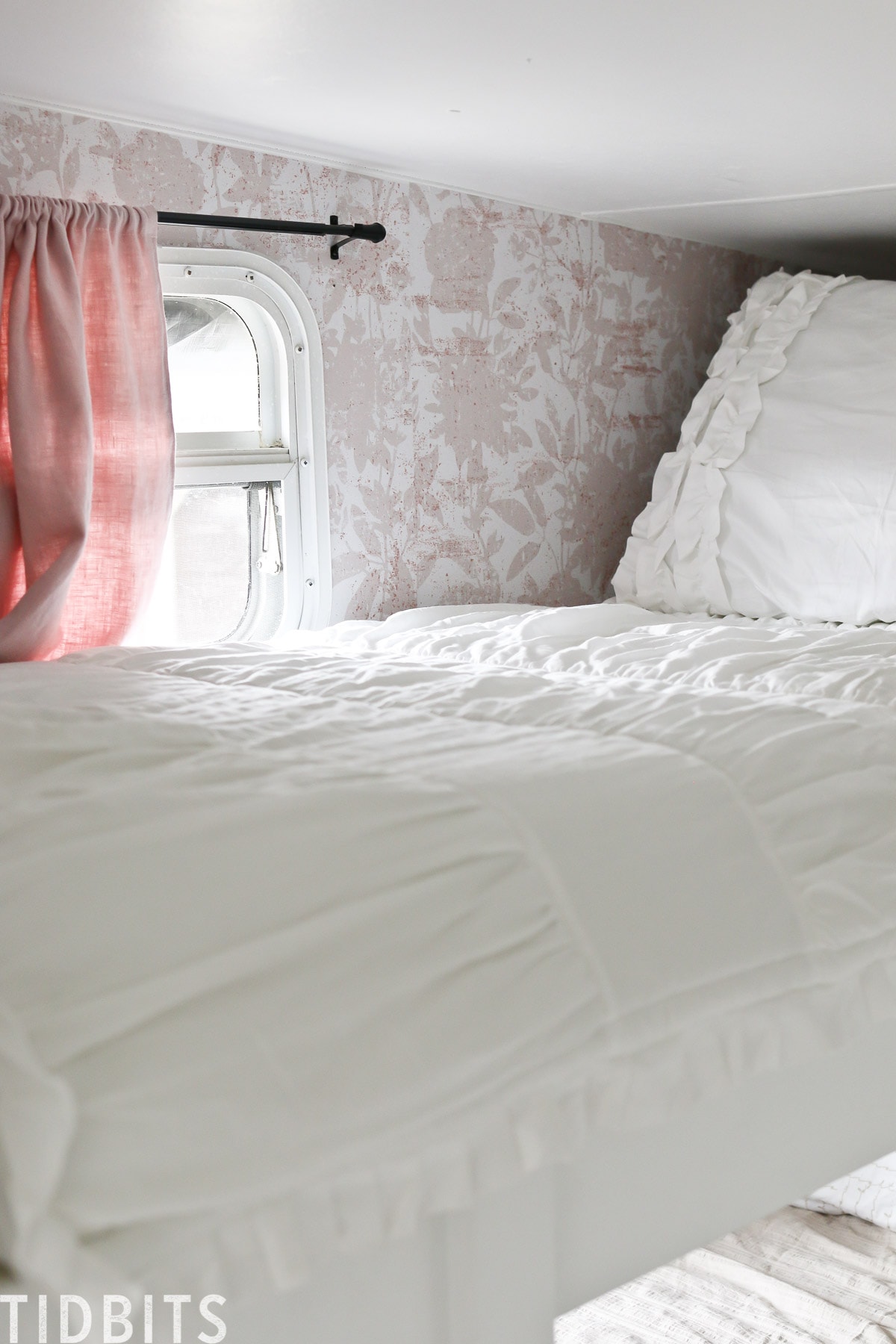 RV Bedding and Bunk bedding - Beddy's Beds