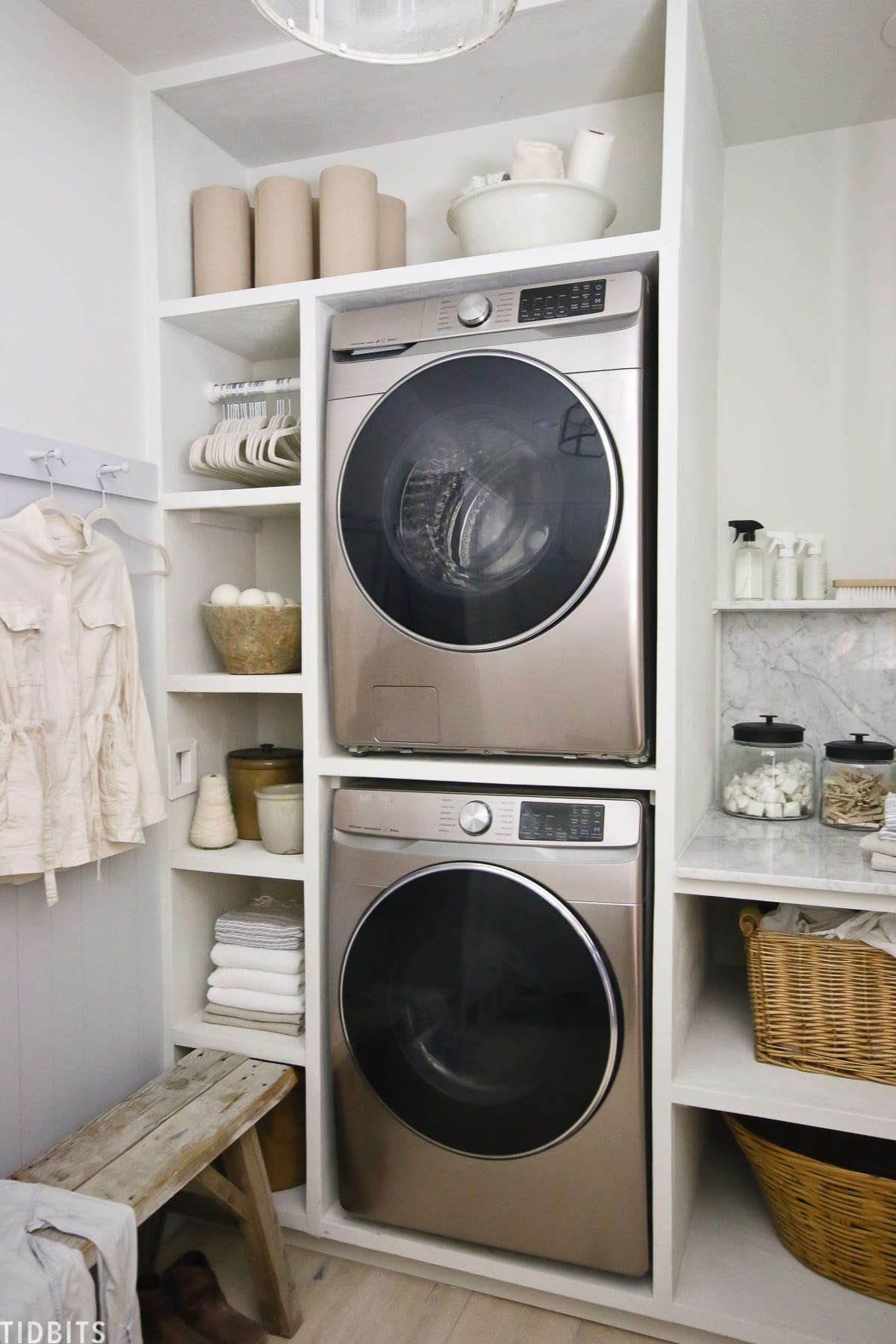 European Organic Inspired Laundry Room Design