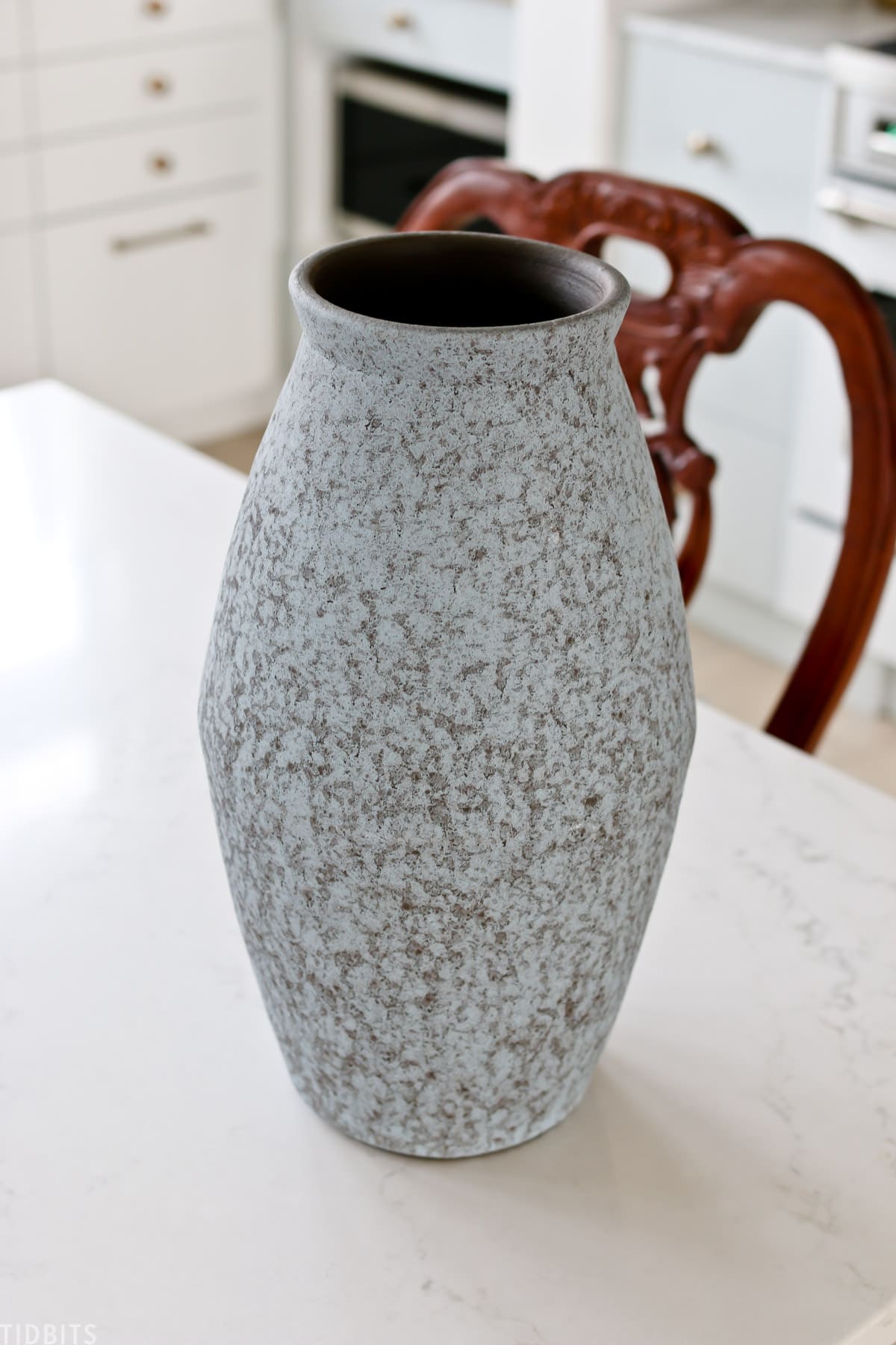 DIY Plaster Vase Makeover | Brand New to Old World Style
