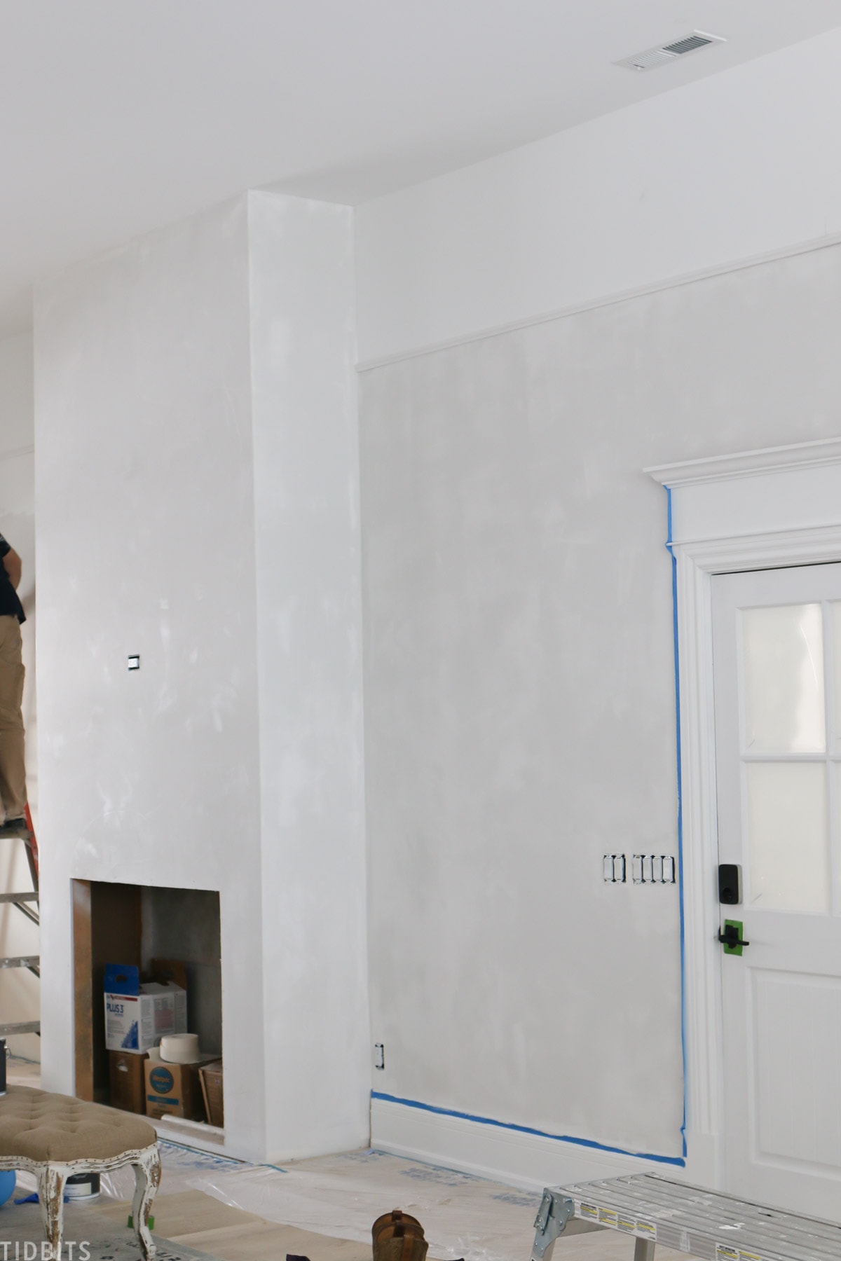 How-to: Lime Paint Plaster Walls