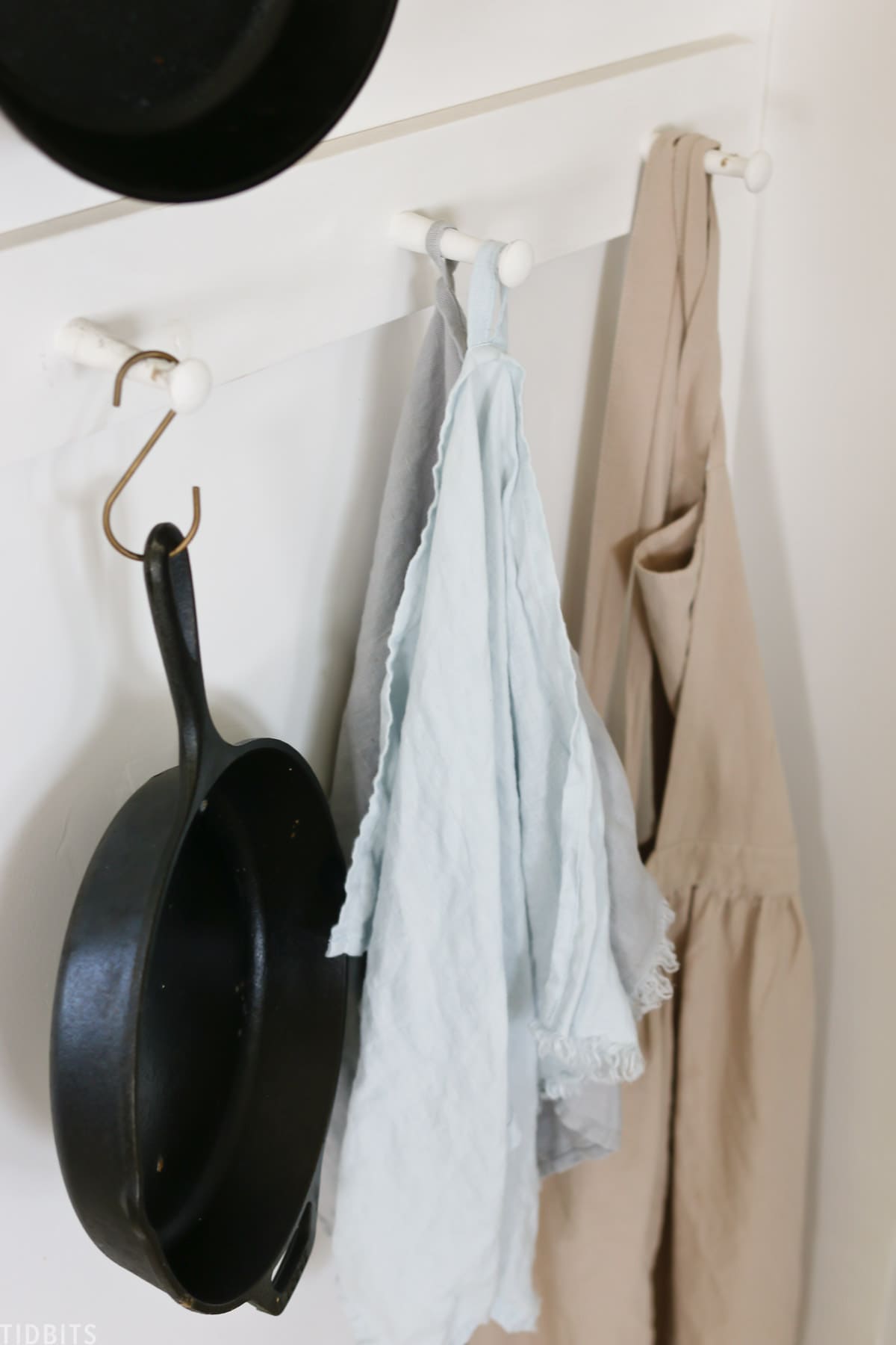 hanging linen tea towels