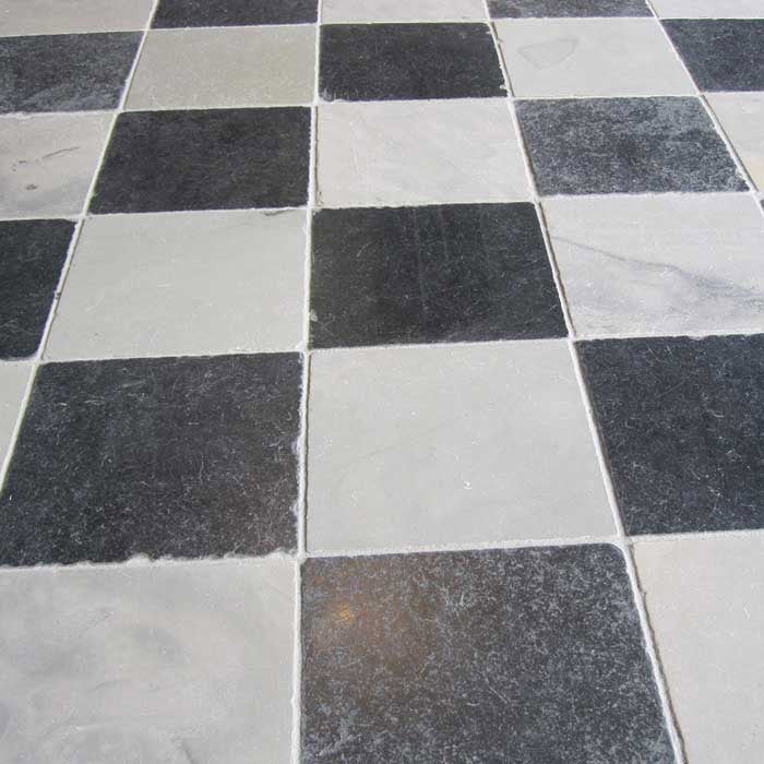 black and white ceramic tiles