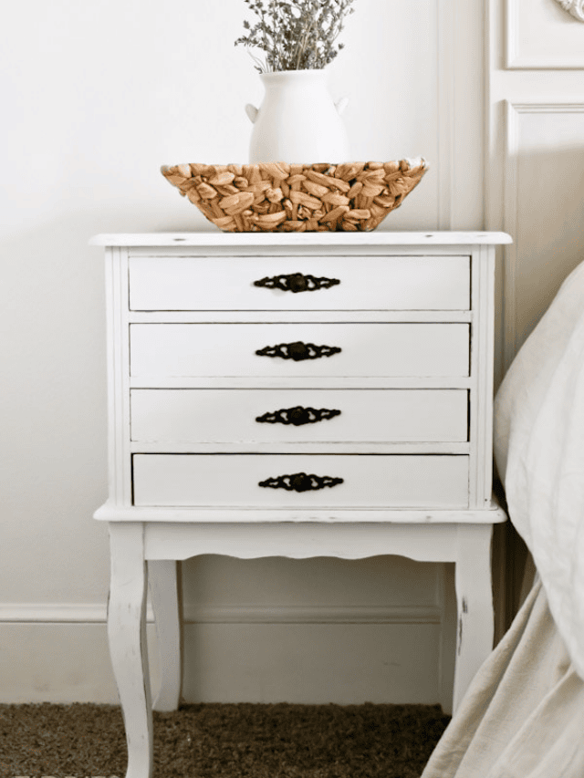 Antique Nightstand Makeovers Story