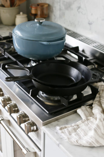 how to clean and maintain a cast iron pan