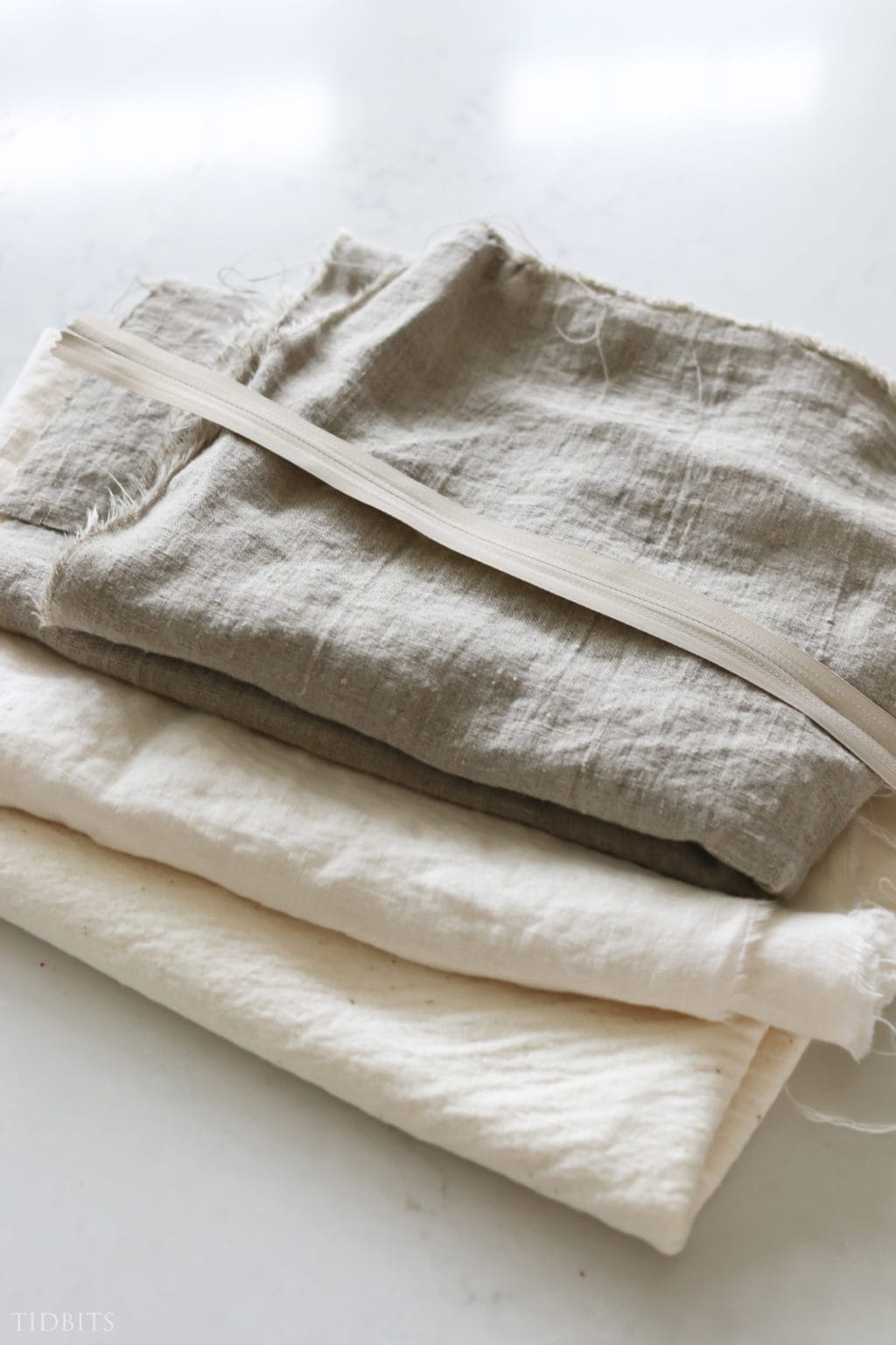 How to Make a Quilted Pillow Cover with Video Tutorial Tidbits