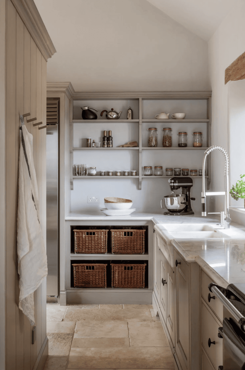 The Most Beautiful Butler's Pantry Design Ideas and Inspiration - Tidbits
