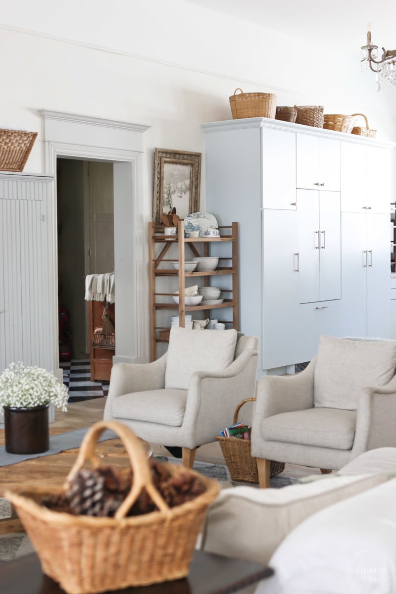 Non Christmas Winter Decor Ideas - Tidbits